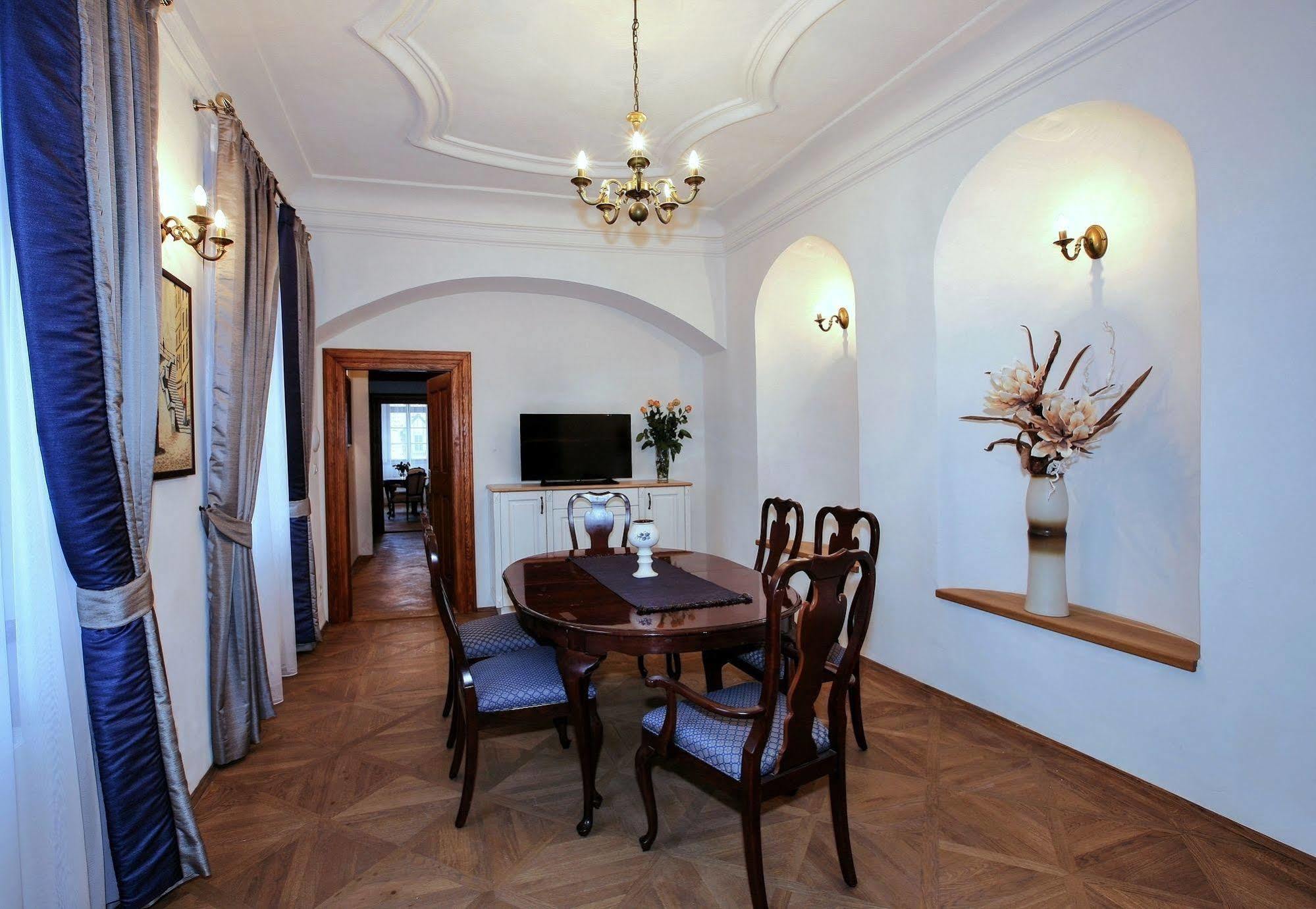 U Mecenase Apartment *